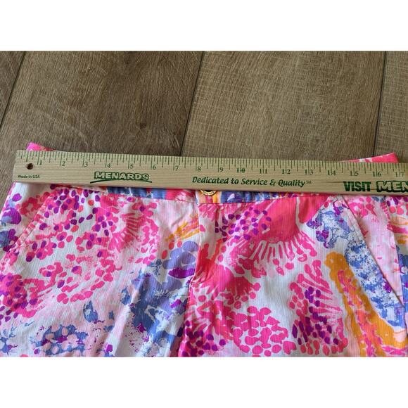 Lilly Pulitzer Buttercup Shorts Size 8 Balleta Hot Pink Starfish Scalloped - Picture 3 of 10